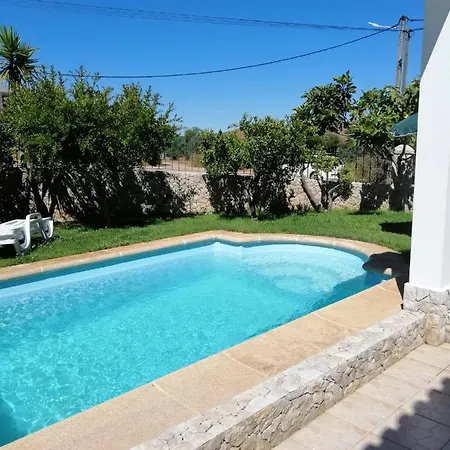 Great Quiet In With Pool * Портиман